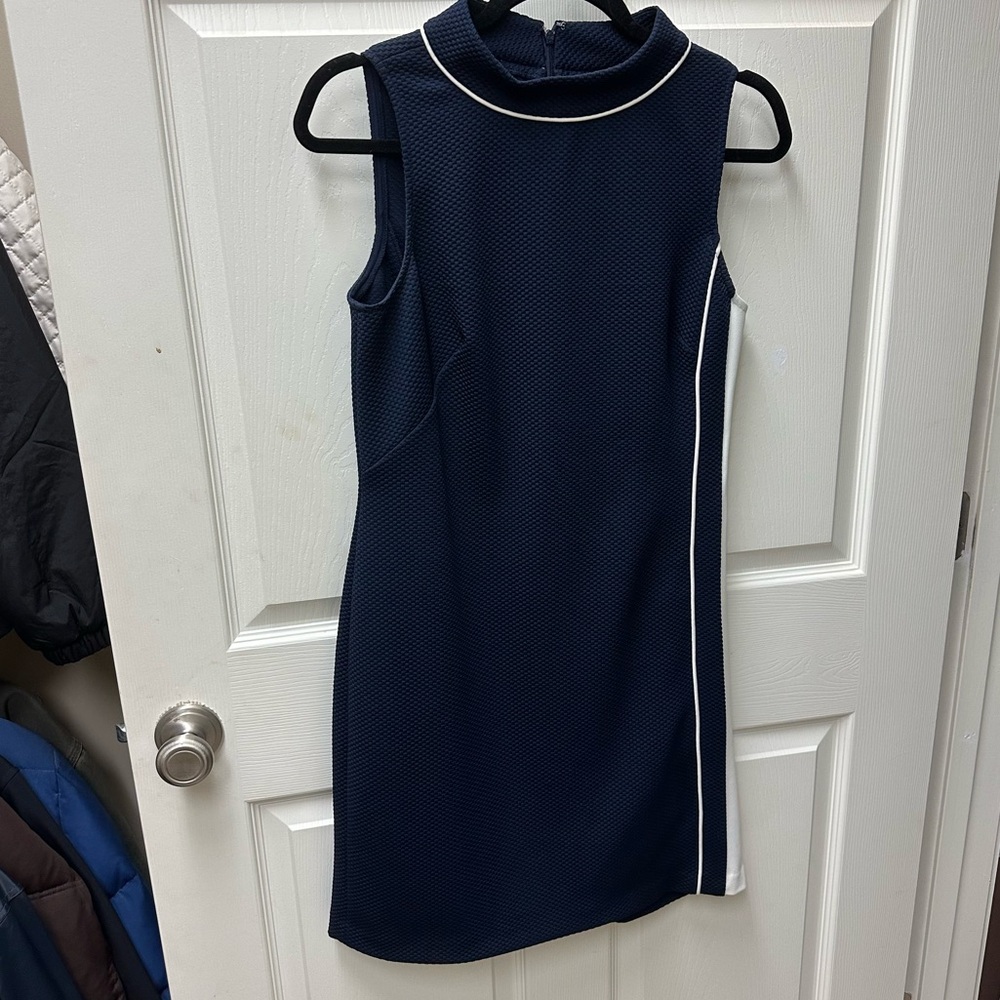 American Living by Ralph Lauren Navy sleeveless sheath dress Size 6
